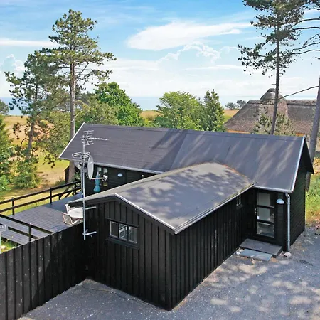 Hébergement de vacances Awesome Home In Nykobing Sj With House Sea View *
